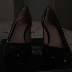 Vince campito pumps